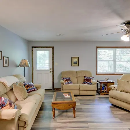 Charming Gatlinburg Home Pets And Families Welcome!